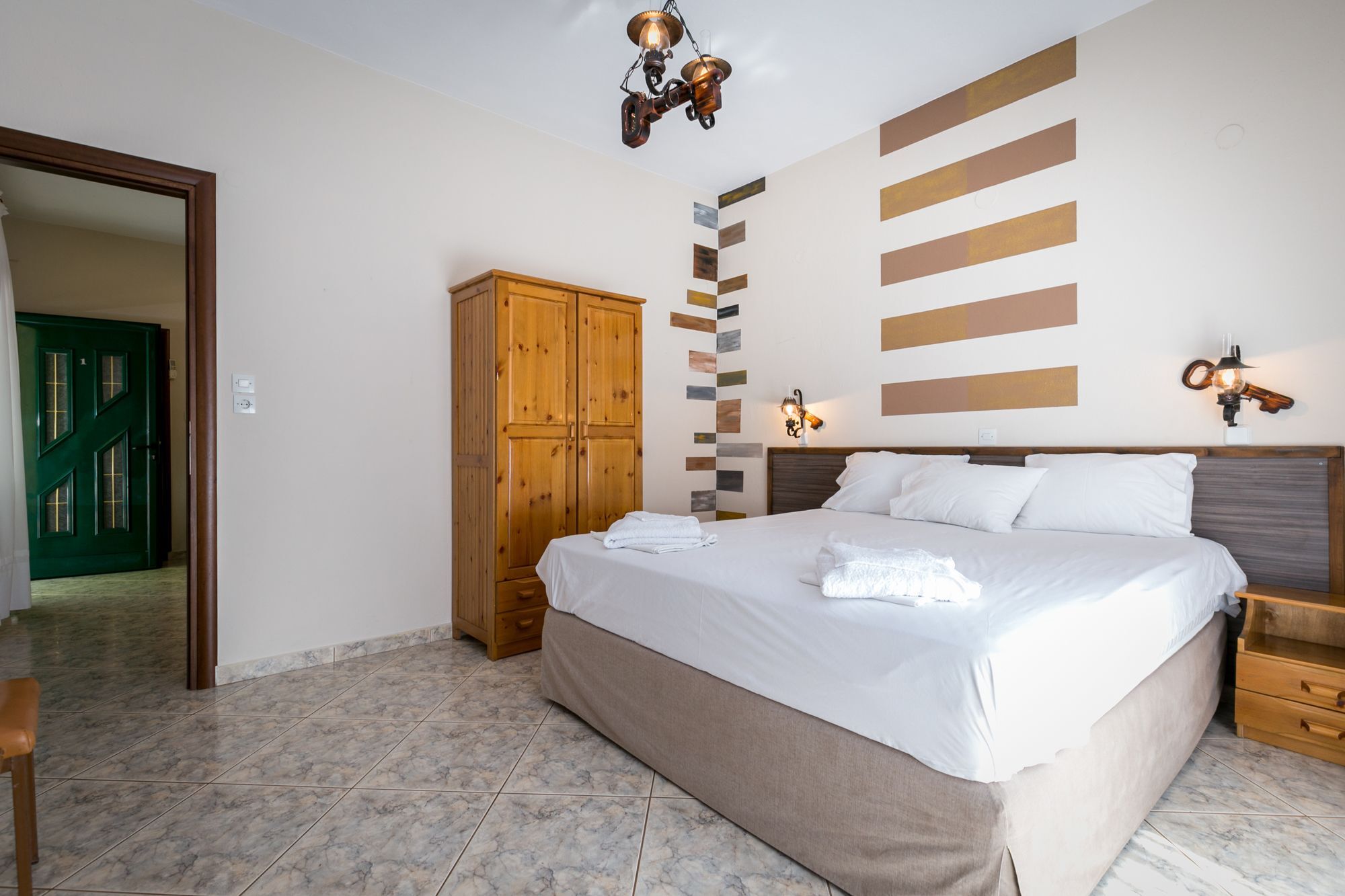 Petra Mare Apartment Thimonia Exterior photo
